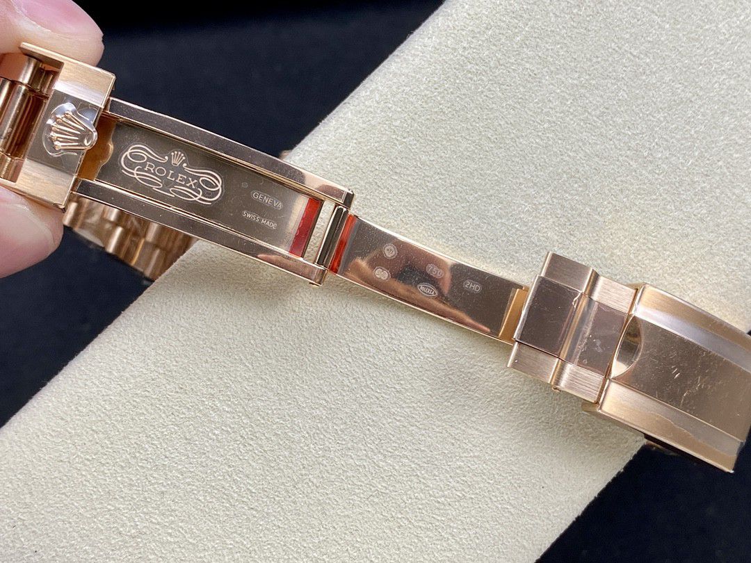  Video analysis clean Factory 4130 Movement  Rolex  Ditongna 熊猫迪m116500ln-0001等 top 一比一高仿手表 / R763