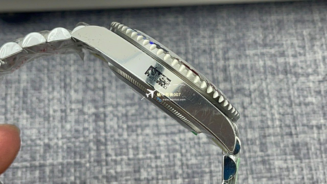 C+ Factory  top 1比1高仿复刻手表 Rolex  GMT MASTER II系列m126715chnr-0001，m126711chnr-0002沙士圈大闸蟹，m126710blro-0001可乐圈，m126719blro-0002（陨石面） / R767
