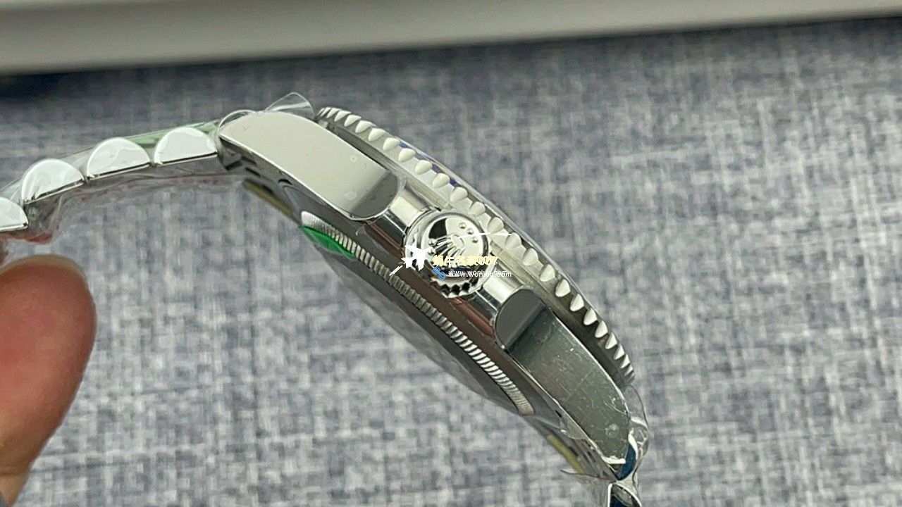 C+ Factory  top 1比1高仿复刻手表 Rolex  GMT MASTER II系列m126715chnr-0001，m126711chnr-0002沙士圈大闸蟹，m126710blro-0001可乐圈，m126719blro-0002（陨石面） / R767
