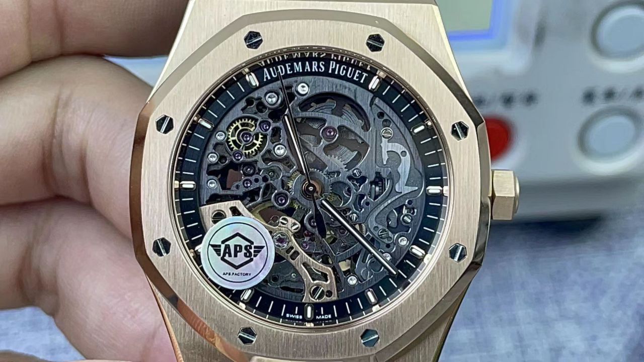 APS Factory Audemars Piguet 双摆轮镂空15407ST.OO.1220ST.01和15407OR.OO.1220OR.01一比一超A高仿手表 / AP232