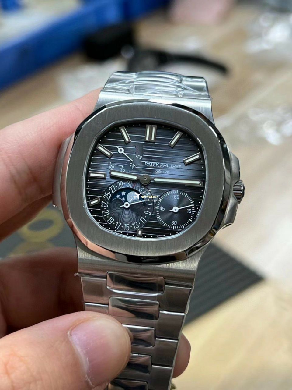 PPF/ZF Factory 一比一 top 复刻高仿手表 PATEK PHILIPPE V2真动能 Nautilus 5712R-001，5712/1R-001金壳 / BD373