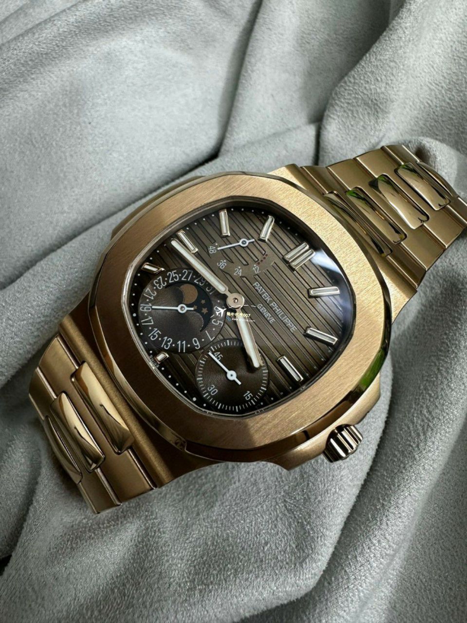 PPF/ZF Factory 一比一 top 复刻高仿手表 PATEK PHILIPPE V2真动能 Nautilus 5712R-001，5712/1R-001金壳 / BD373