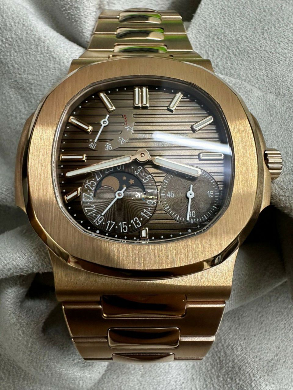 PPF/ZF Factory 一比一 top 复刻高仿手表 PATEK PHILIPPE V2真动能 Nautilus 5712R-001，5712/1R-001金壳 / BD373