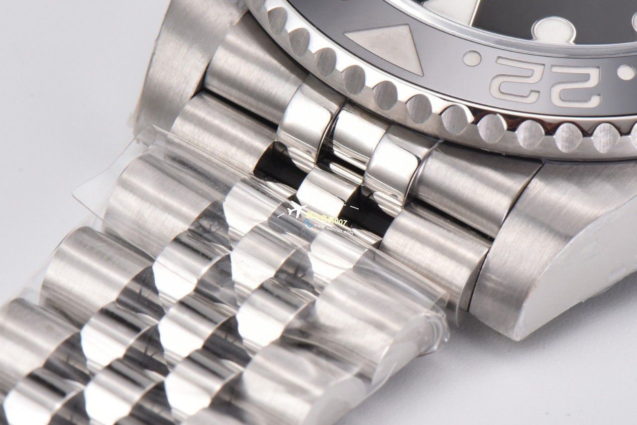 C Factory /clean一比一 top 高仿复刻手表 Rolex  GMT MASTER II左撇子雪碧圈m126720vtnr-0002 / R768
