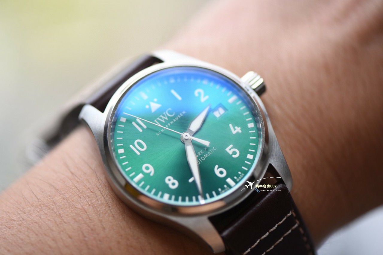 V7 Factory 一比一复刻高仿手表 IWC 马克二十IW328203，IW328205，IW328201，IW328208等 / WG612