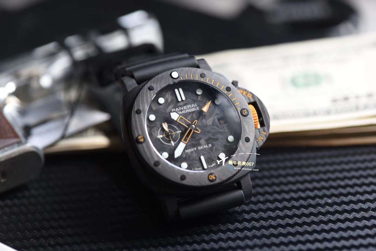 VS Factory 一比一 top 复刻高仿手表Panerai PAM01324、PAM1324 carbon fiber  / VSPAM01324