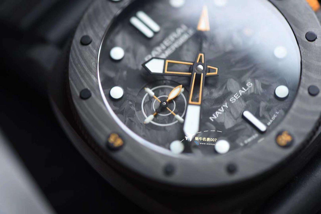 VS Factory 一比一 top 复刻高仿手表Panerai PAM01324、PAM1324 carbon fiber  / VSPAM01324