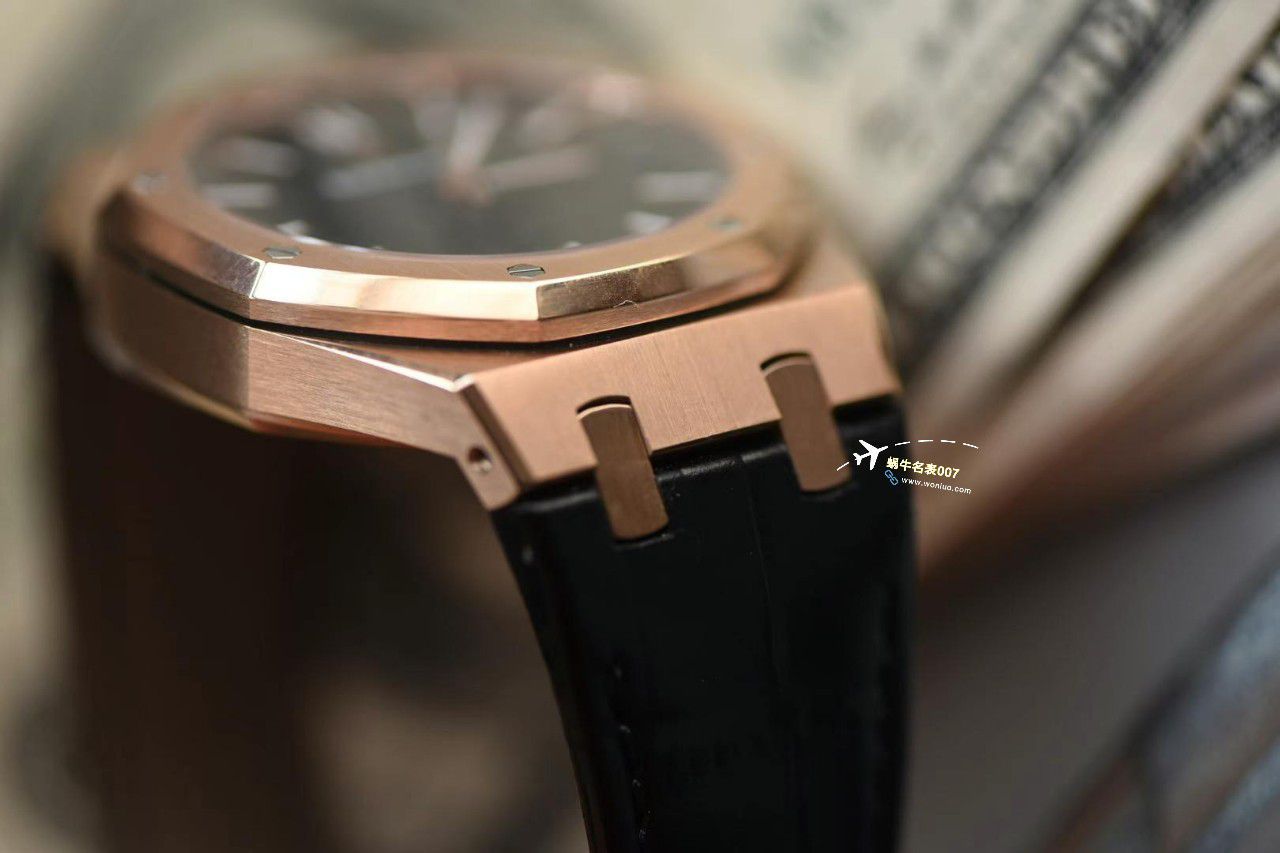  Video analysis APS Factory Audemars Piguet 皇家橡树系列复刻高仿手表15500OR.OO.1220OR.01，15500OR.OO.D002CR.01，15500ST.OO.1220ST.03 wrist watch  / AP233