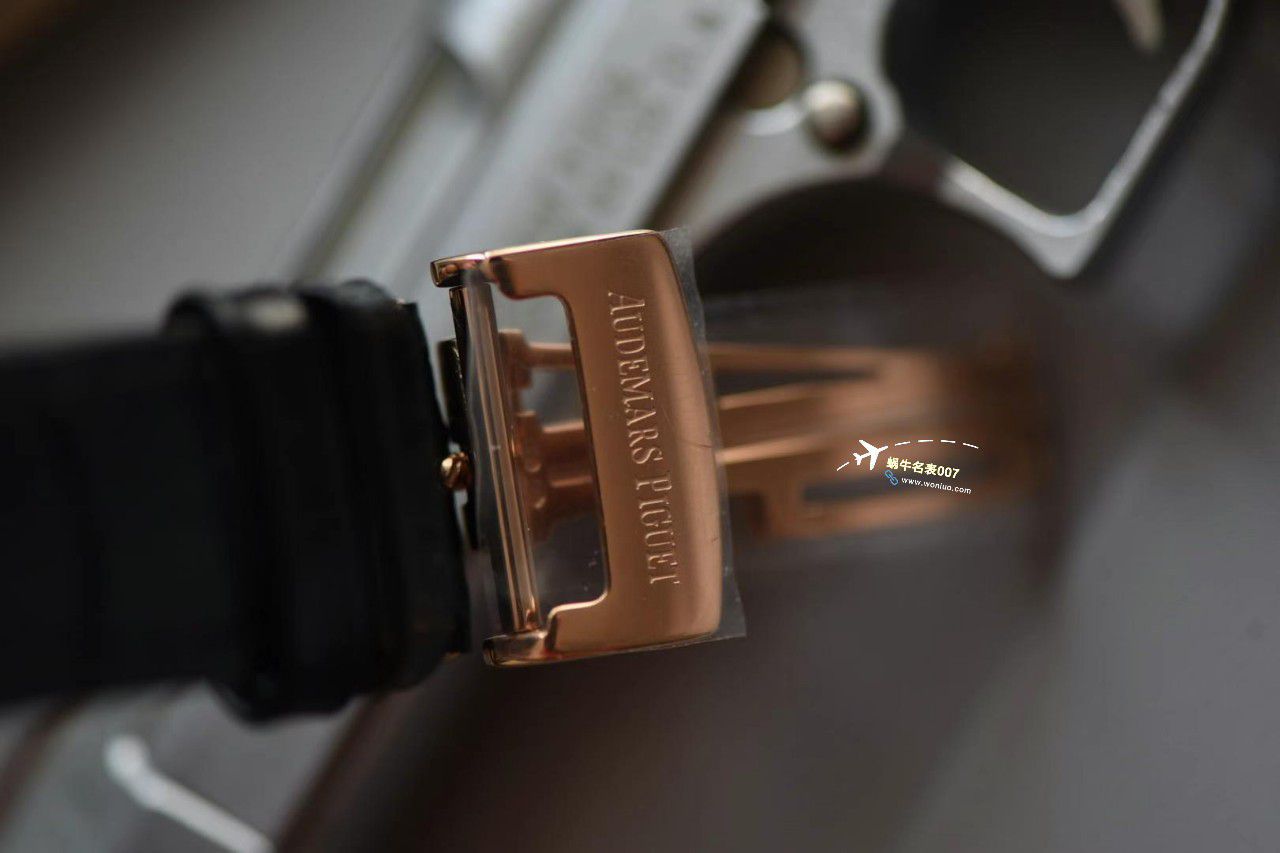  Video analysis APS Factory Audemars Piguet 皇家橡树系列复刻高仿手表15500OR.OO.1220OR.01，15500OR.OO.D002CR.01，15500ST.OO.1220ST.03 wrist watch  / AP233