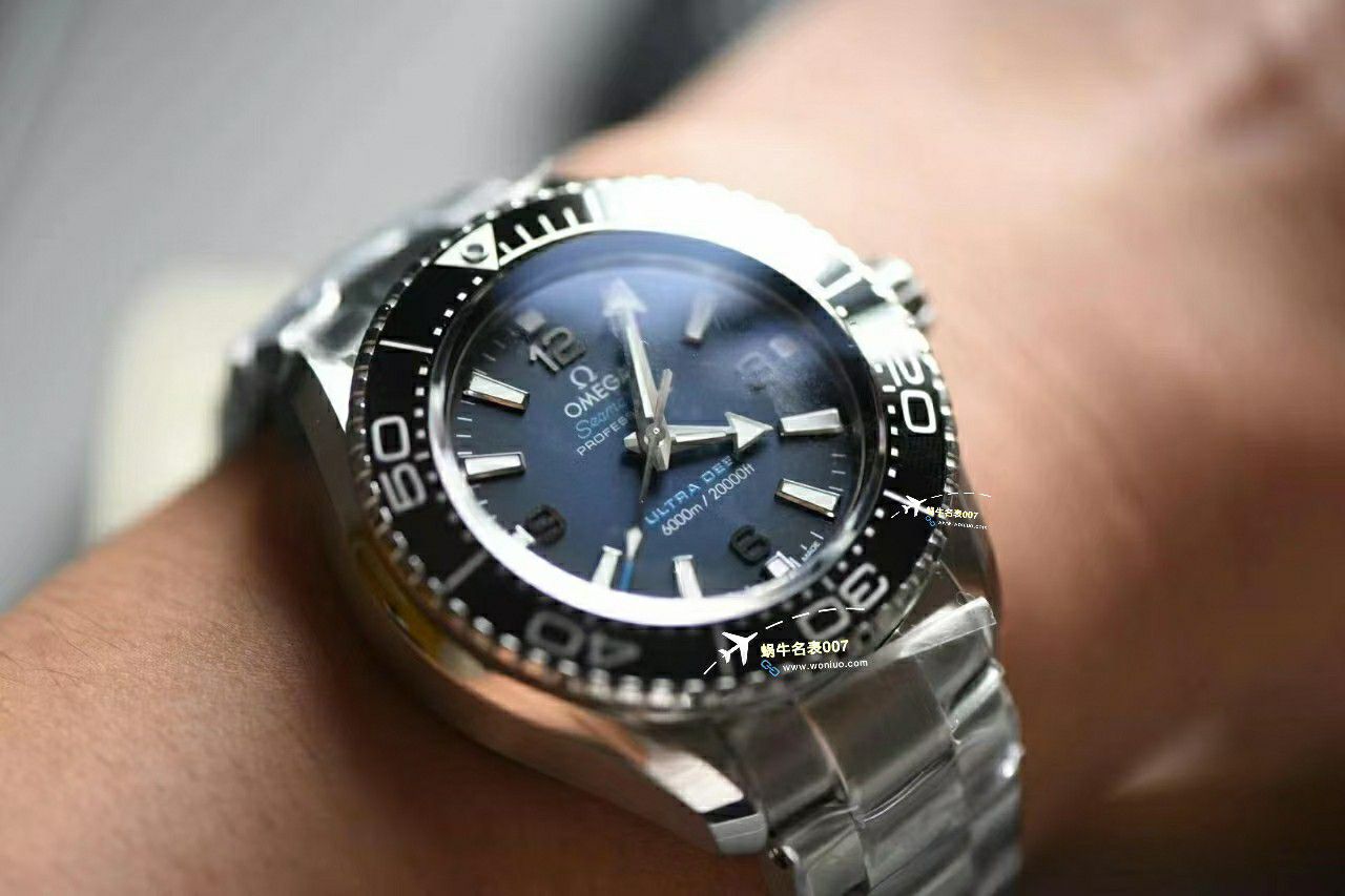  Video analysis VS Factory 高仿复刻手表OMEGA Seamaster 6000米海王215.30.46.21.03.001，215.92.46.21.01.001 wrist watch  / M781