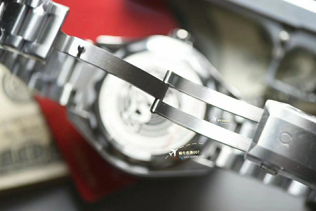  Video analysis VS Factory 高仿复刻手表OMEGA Seamaster 6000米海王215.30.46.21.03.001，215.92.46.21.01.001 wrist watch  / M781