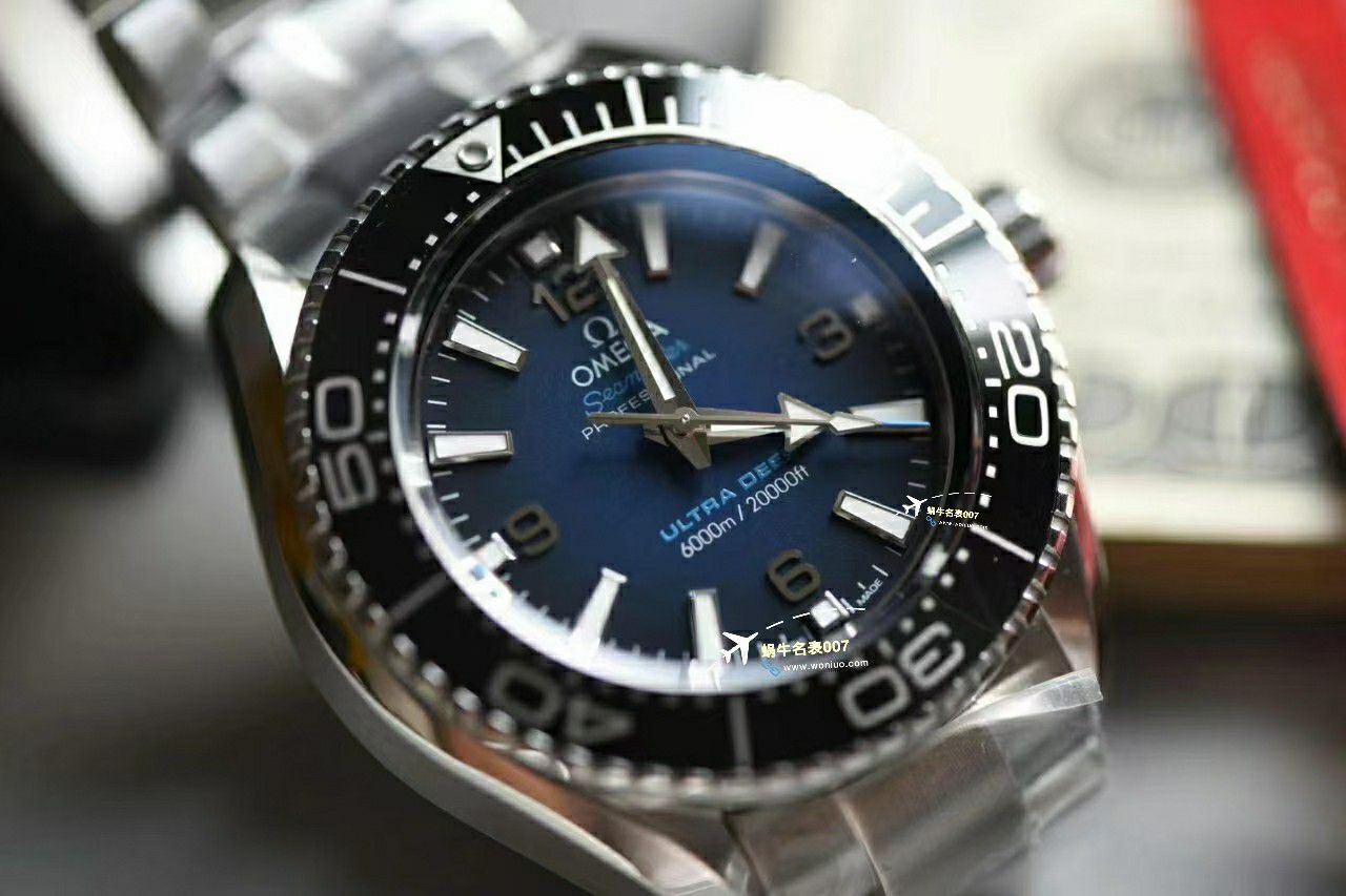  Video analysis VS Factory 高仿复刻手表OMEGA Seamaster 6000米海王215.30.46.21.03.001，215.92.46.21.01.001 wrist watch  / M781