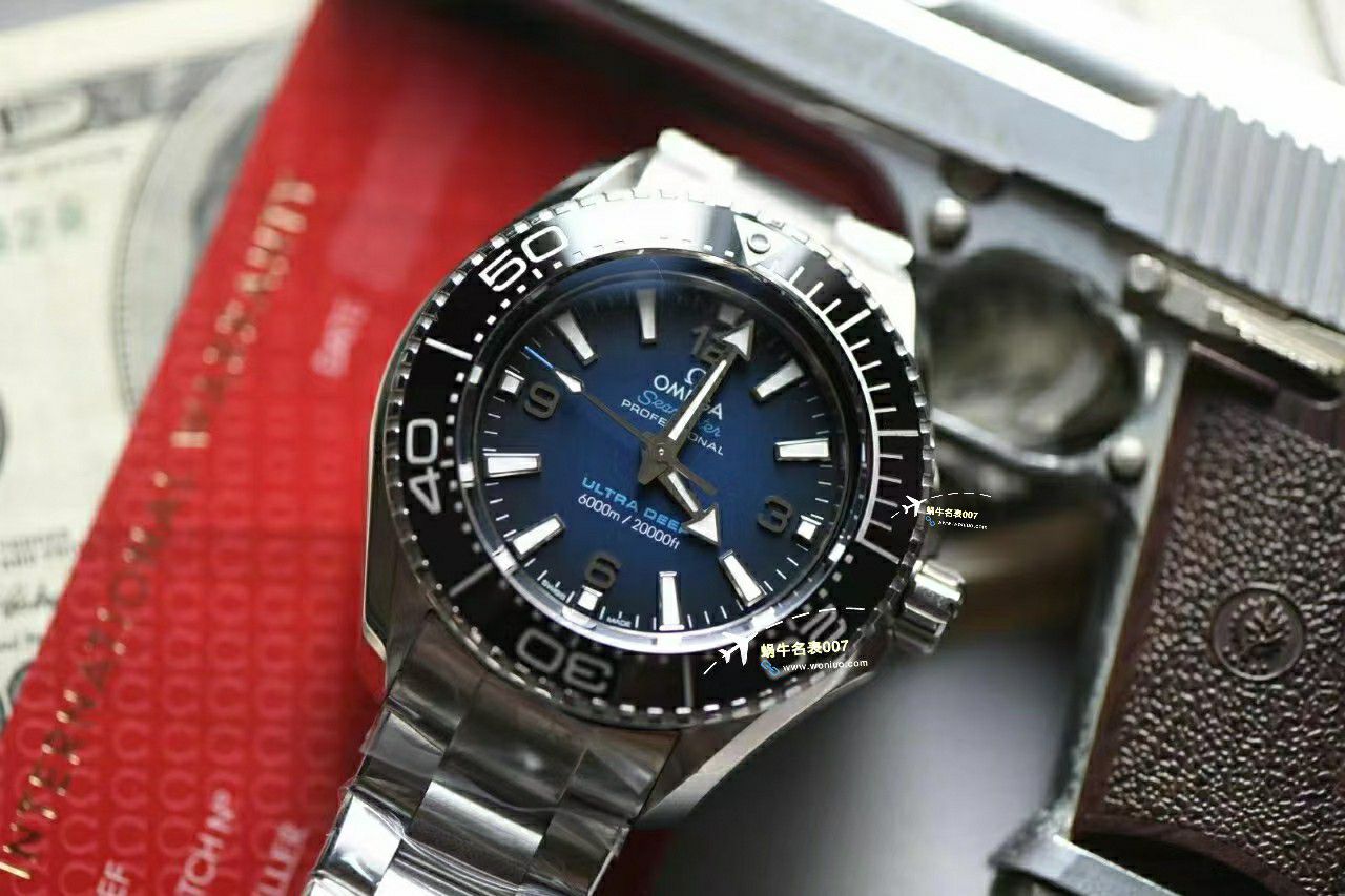  Video analysis VS Factory 高仿复刻手表OMEGA Seamaster 6000米海王215.30.46.21.03.001，215.92.46.21.01.001 wrist watch  / M781