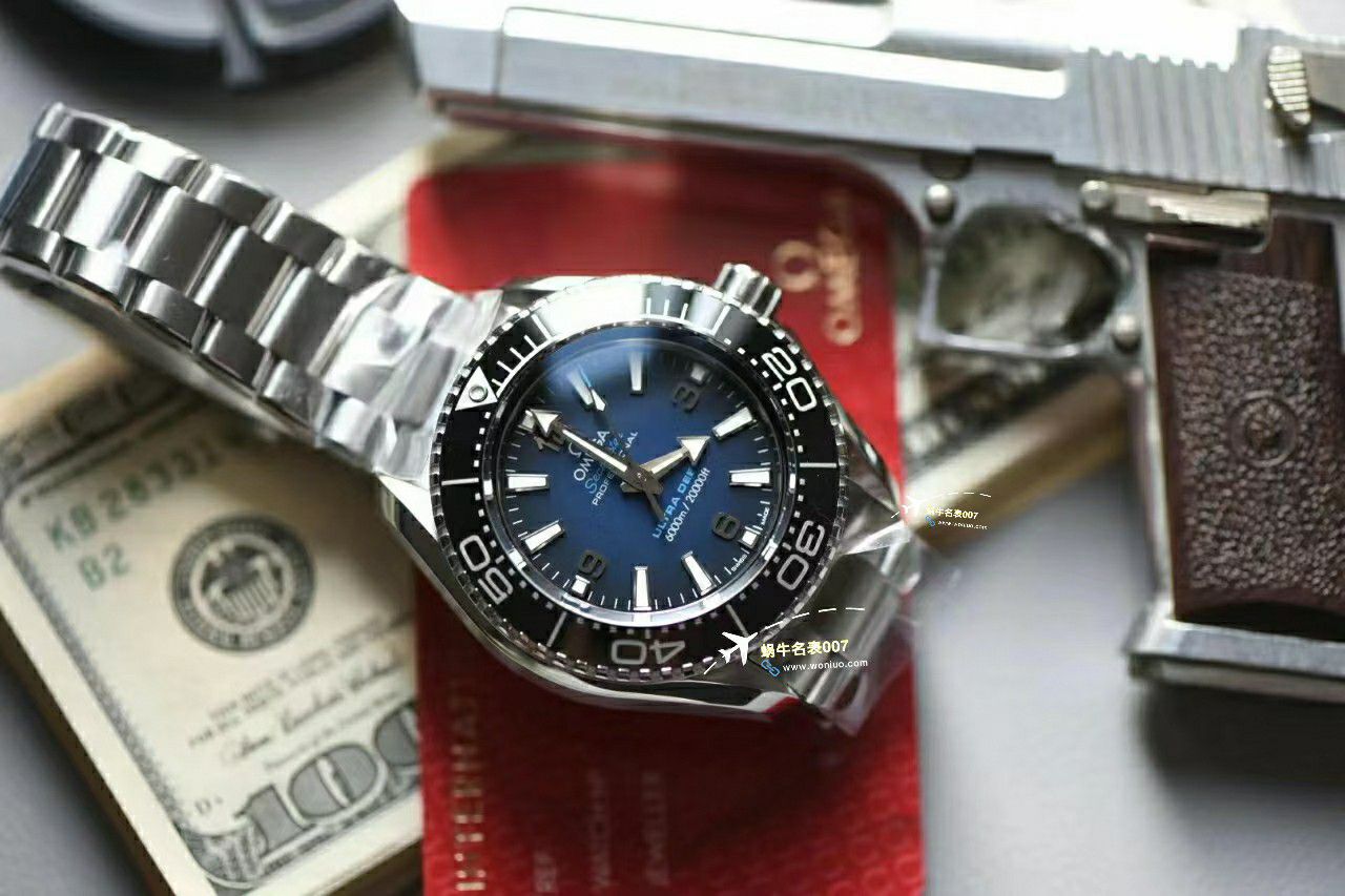  Video analysis VS Factory 高仿复刻手表OMEGA Seamaster 6000米海王215.30.46.21.03.001，215.92.46.21.01.001 wrist watch  / M781