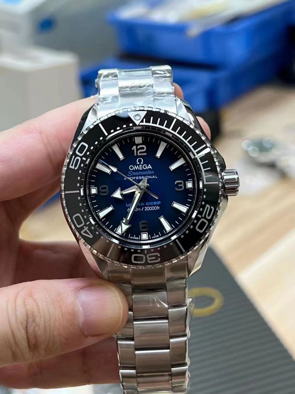  Video analysis VS Factory 高仿复刻手表OMEGA Seamaster 6000米海王215.30.46.21.03.001，215.92.46.21.01.001 wrist watch  / M781