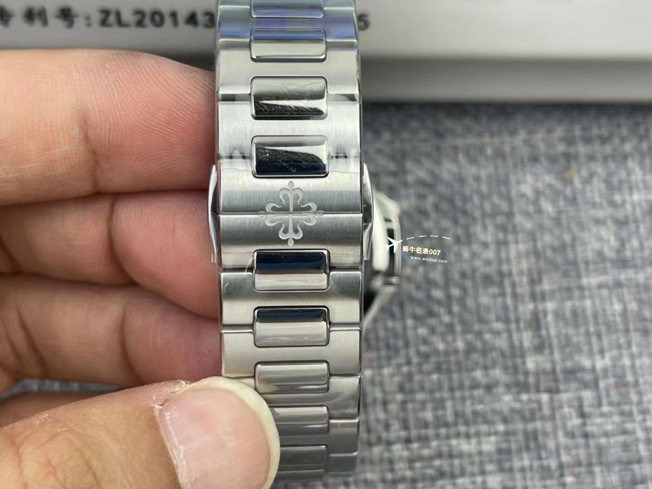 3k Factory  PATEK PHILIPPE  Nautilus 女表 PATEK PHILIPPE 7118/1A-011，7118/1200A-011一比一高仿手表 / BD380