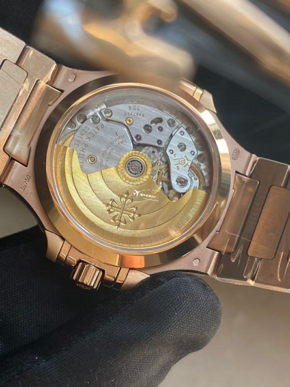 3k Factory  PATEK PHILIPPE  Nautilus 女士7118/1A-001，7118/1R-010一比一精仿复刻手表 / BD377