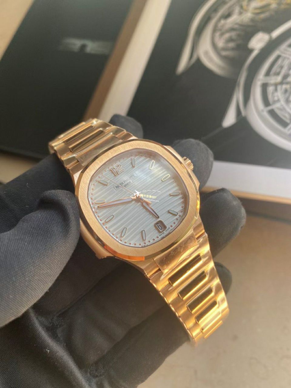3k Factory  PATEK PHILIPPE  Nautilus 女士7118/1A-001，7118/1R-010一比一精仿复刻手表 / BD377