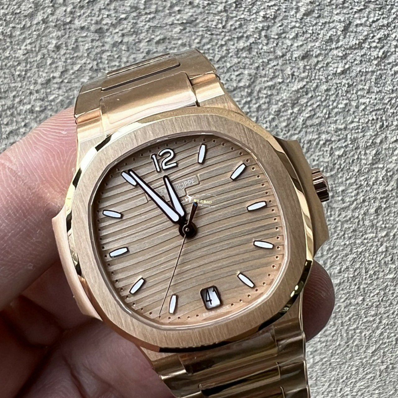 3k Factory  PATEK PHILIPPE  Nautilus 女表 PATEK PHILIPPE 7118/1A-011，7118/1200A-011一比一高仿手表 / BD380