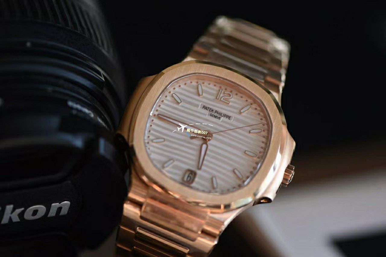 3k Factory  PATEK PHILIPPE  Nautilus 女士7118/1A-001，7118/1R-010一比一精仿复刻手表 / BD377
