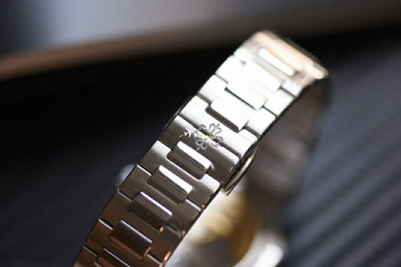 3k Factory  PATEK PHILIPPE  Nautilus 女士7118/1A-001，7118/1R-010一比一精仿复刻手表 / BD377