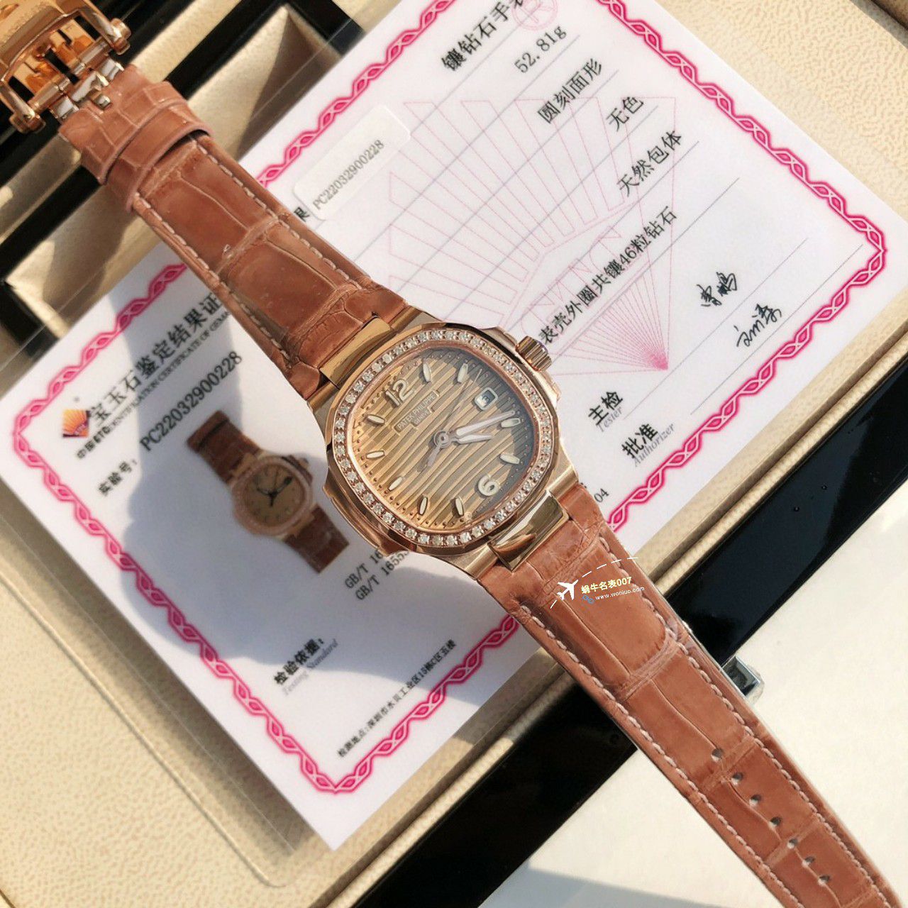 高端货 PATEK PHILIPPE  Nautilus 女表7010R-012，7010R-011，7010G-001，7010G-010 / BD383