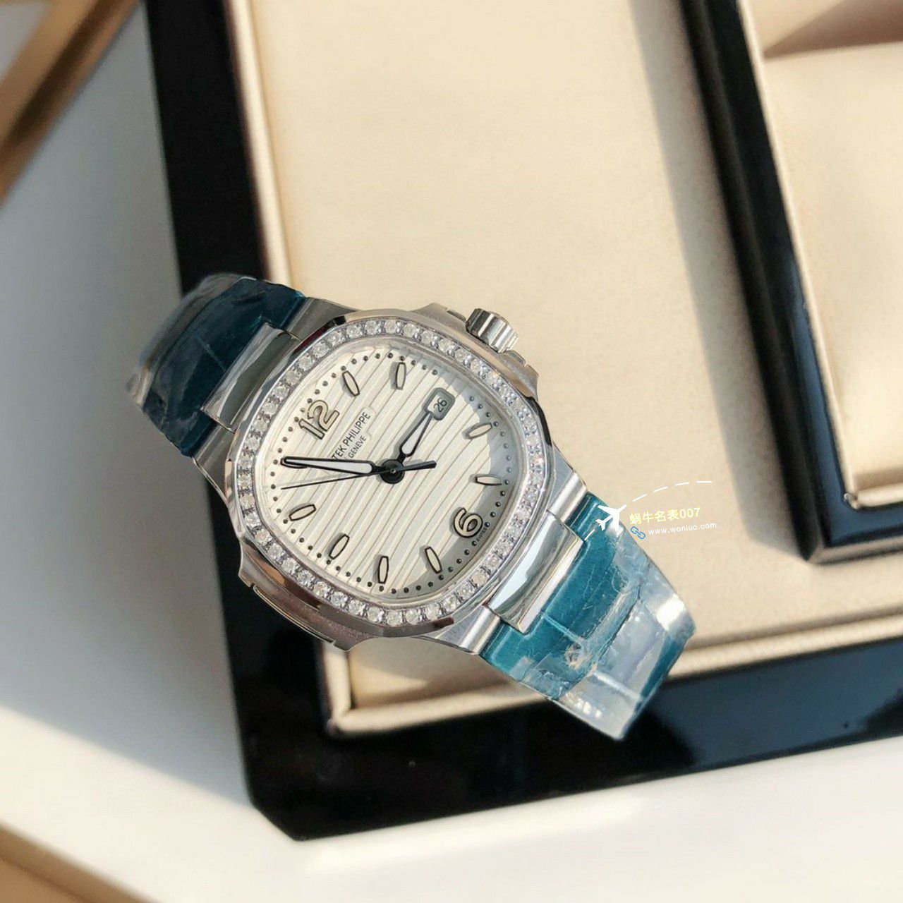 高端货 PATEK PHILIPPE  Nautilus 女表7010R-012，7010R-011，7010G-001，7010G-010 / BD383