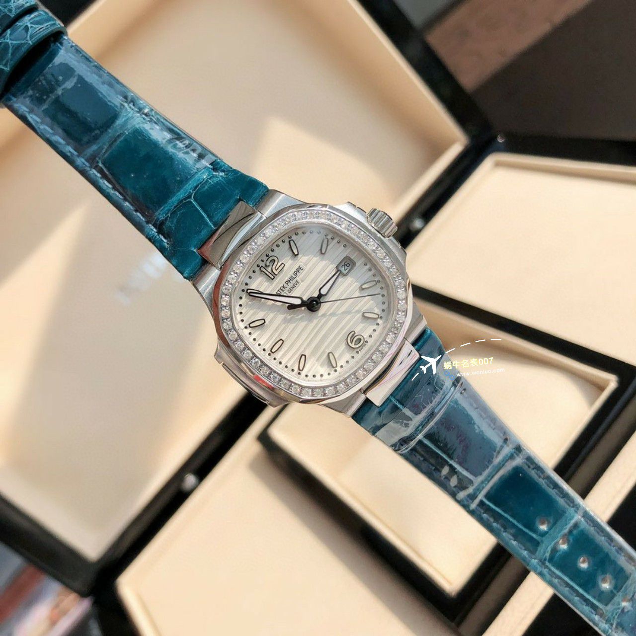 高端货 PATEK PHILIPPE  Nautilus 女表7010R-012，7010R-011，7010G-001，7010G-010 / BD383