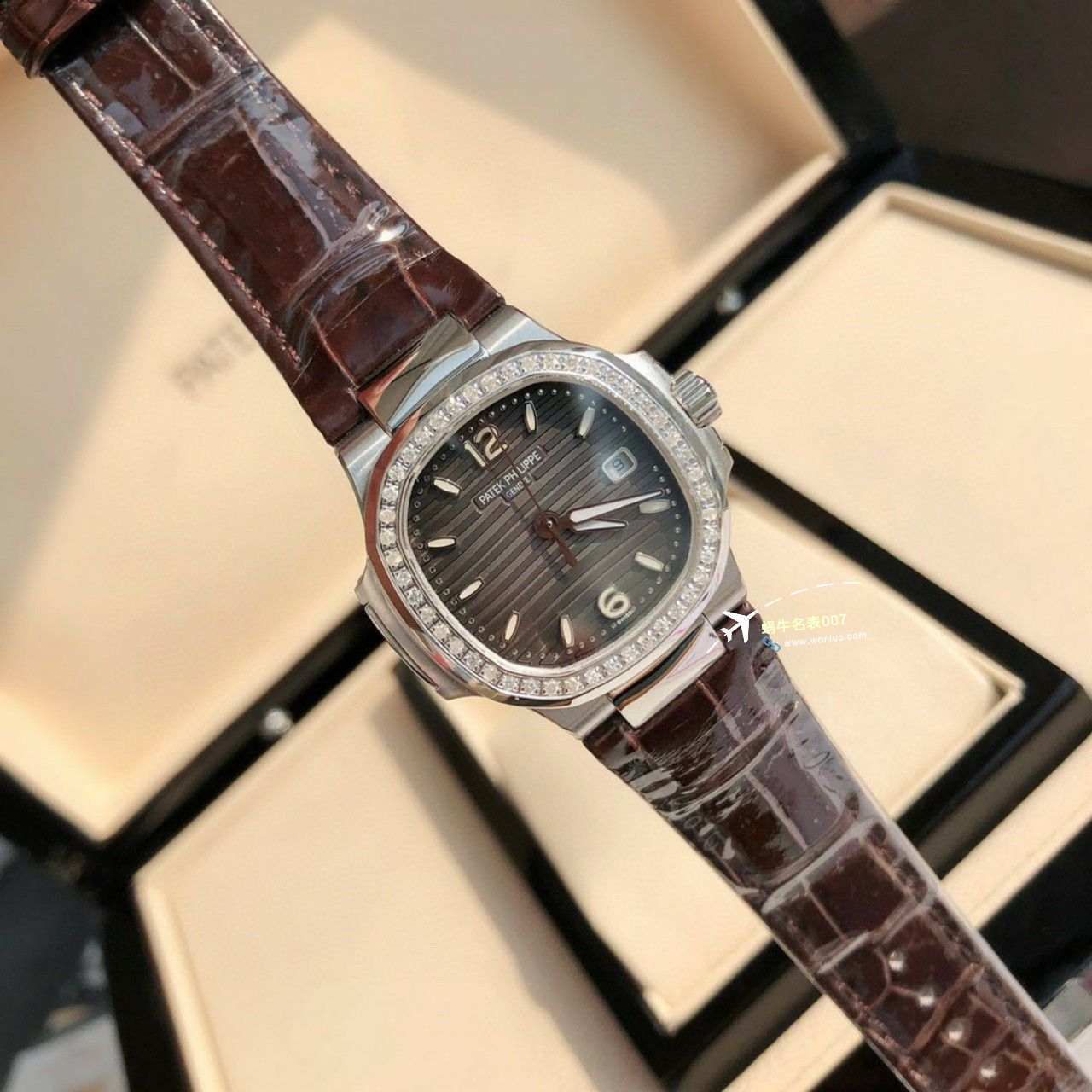 高端货 PATEK PHILIPPE  Nautilus 女表7010R-012，7010R-011，7010G-001，7010G-010 / BD383