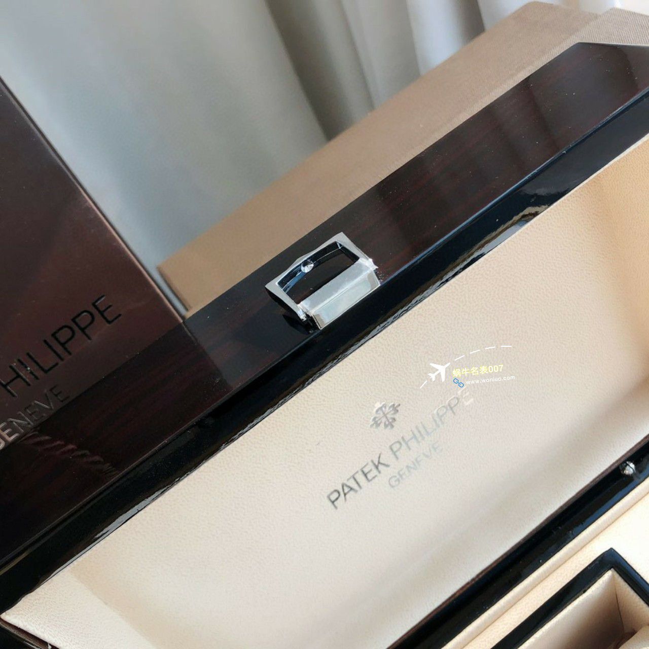 高端货 PATEK PHILIPPE  Nautilus 女表7010R-012，7010R-011，7010G-001，7010G-010 / BD383