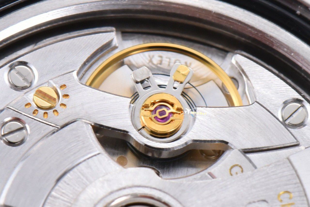 clean Factory  Rolex  GMT MASTER m126710blnr-0002黑蓝国米圈，m126710blro-0001红蓝可乐圈 top 高仿复刻手表 / R786
