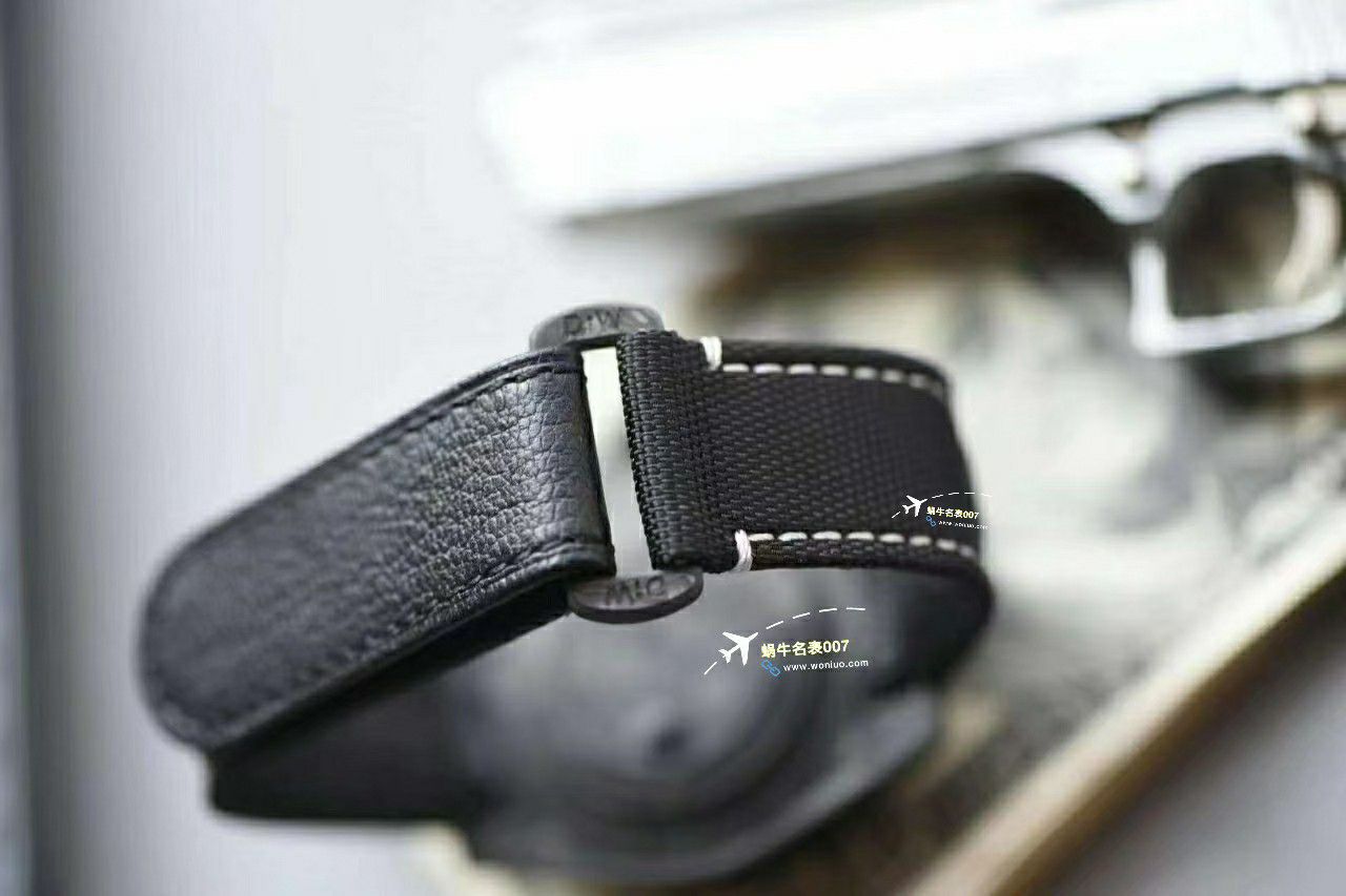 VS Factory 市场最高版本最新最轻 Rolex Rolex carbon fiber Carbon Sea-Dweller水鬼系列高仿 wrist watch  / R789