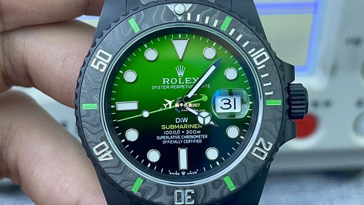 VS Factory 市场最高版本最新最轻 Rolex Rolex carbon fiber Carbon Sea-Dweller水鬼系列高仿 wrist watch  / R789