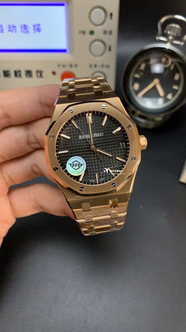  Video analysis APS Factory Audemars Piguet 复刻高仿15400手表15400ST.OO.1220ST.03，15400ST.OO.1220ST.02 / AP223