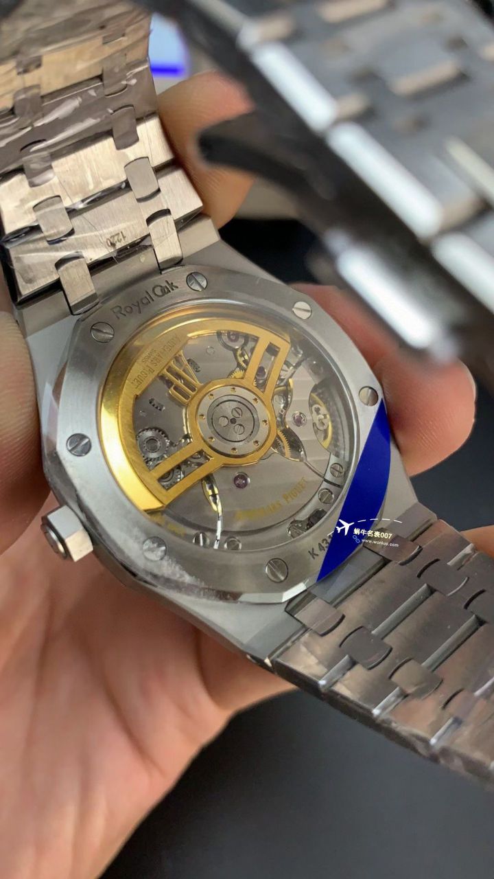  Video analysis APS Factory Audemars Piguet 复刻高仿15400手表15400ST.OO.1220ST.03，15400ST.OO.1220ST.02 / AP223