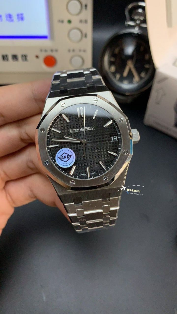  Video analysis APS Factory Audemars Piguet 复刻高仿15400手表15400ST.OO.1220ST.03，15400ST.OO.1220ST.02 / AP223