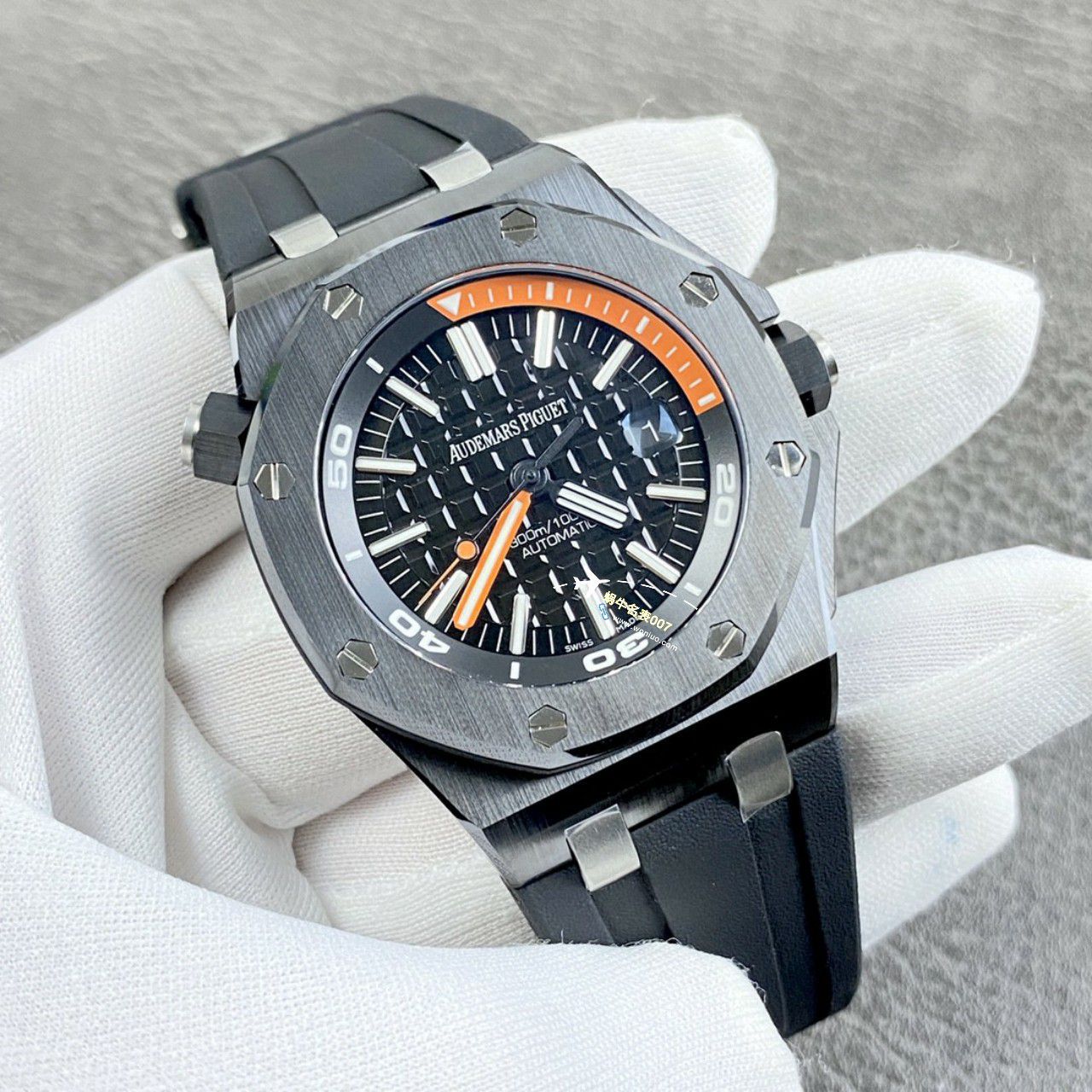 APS Factory 一体机Audemars Piguet  Royal Oak Offshore 白黑 Composite 复刻高仿手表15707CB.OO.A010CA.01，15707CE.OO.A002CA.01 / AP239