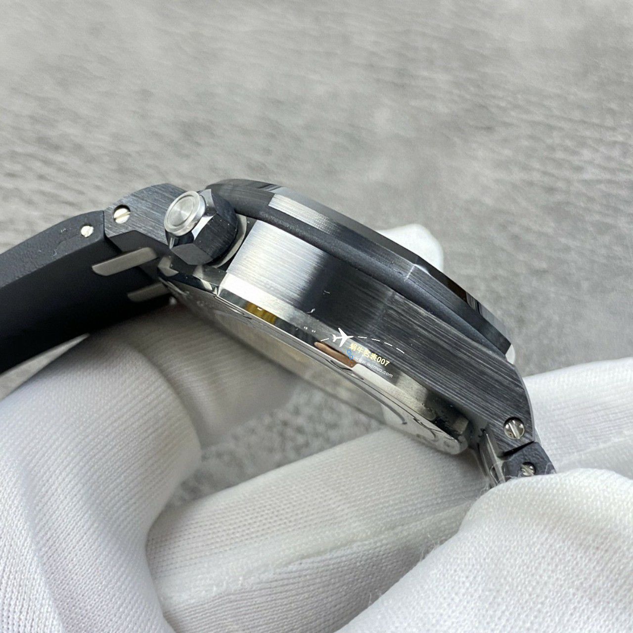 APS Factory 一体机Audemars Piguet  Royal Oak Offshore 白黑 Composite 复刻高仿手表15707CB.OO.A010CA.01，15707CE.OO.A002CA.01 / AP239
