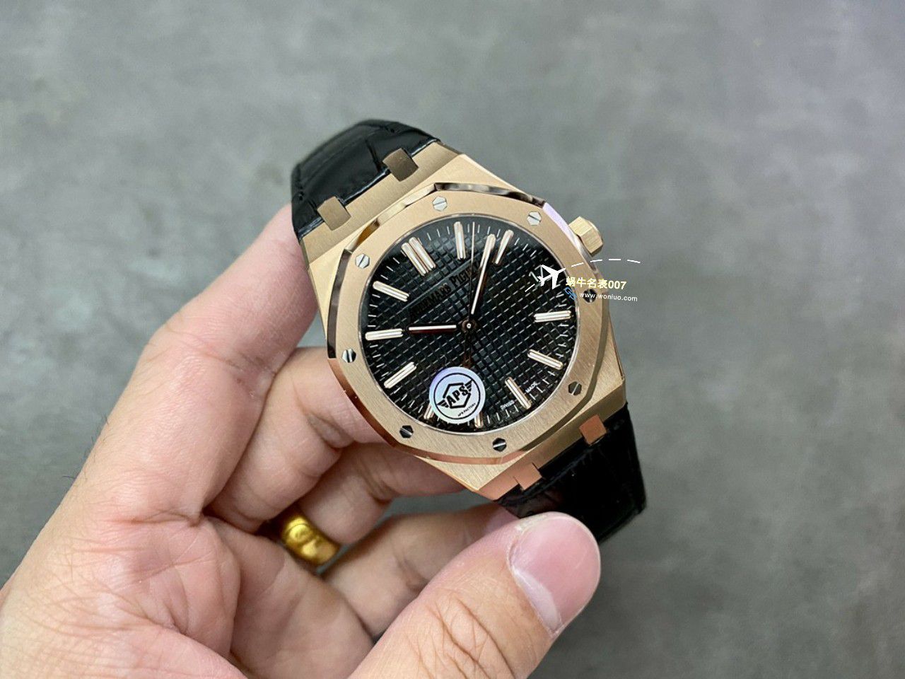 APSAudemars Piguet 复刻高仿皇家橡树15510AP50周年特别版15510ST.OO.1320ST.09，15510OR.OO.D002CR.02，15510ST.OO.1320ST.06 / AP260