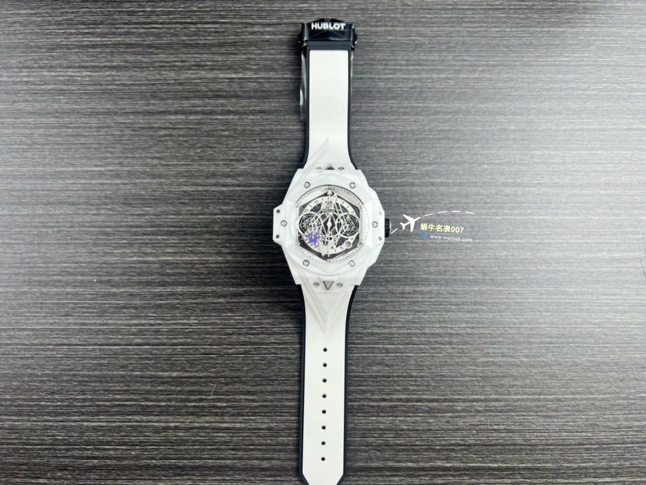 BBF Factory  hublot SANG BLEU II刺青二代 top 复刻高仿手表418.CX.1114.RX.MXM20，418.HX.2001.RX.MXM21，418.GX.5207.RX.MXM22，418.EX.5107.RX.MXM21 / YB123