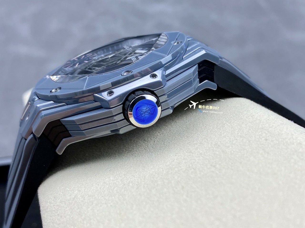BBF Factory  hublot SANG BLEU II刺青二代 top 复刻高仿手表418.CX.1114.RX.MXM20，418.HX.2001.RX.MXM21，418.GX.5207.RX.MXM22，418.EX.5107.RX.MXM21 / YB123