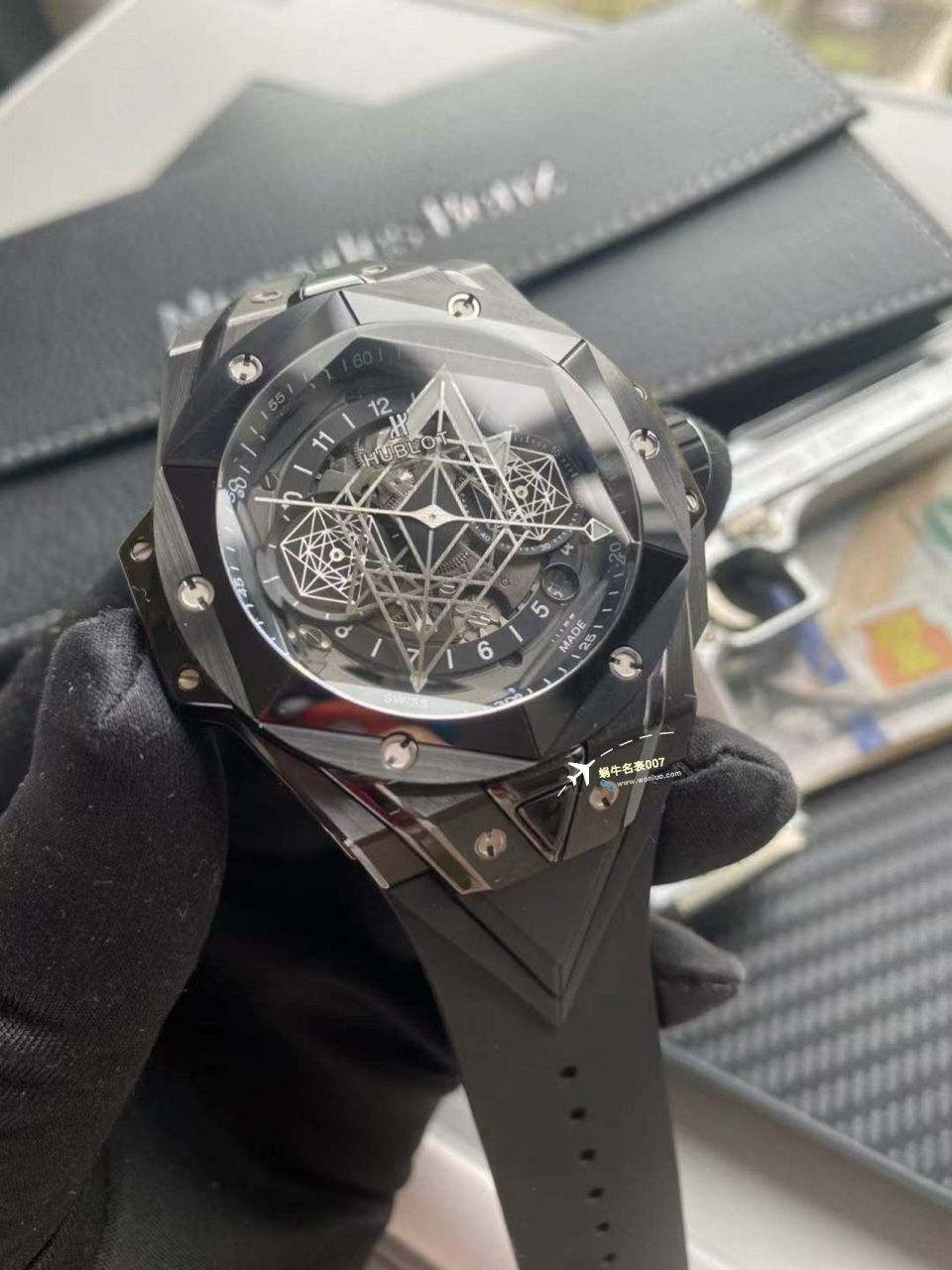 BBF Factory  hublot SANG BLEU II刺青二代 top 复刻高仿手表418.CX.1114.RX.MXM20，418.HX.2001.RX.MXM21，418.GX.5207.RX.MXM22，418.EX.5107.RX.MXM21 / YB123