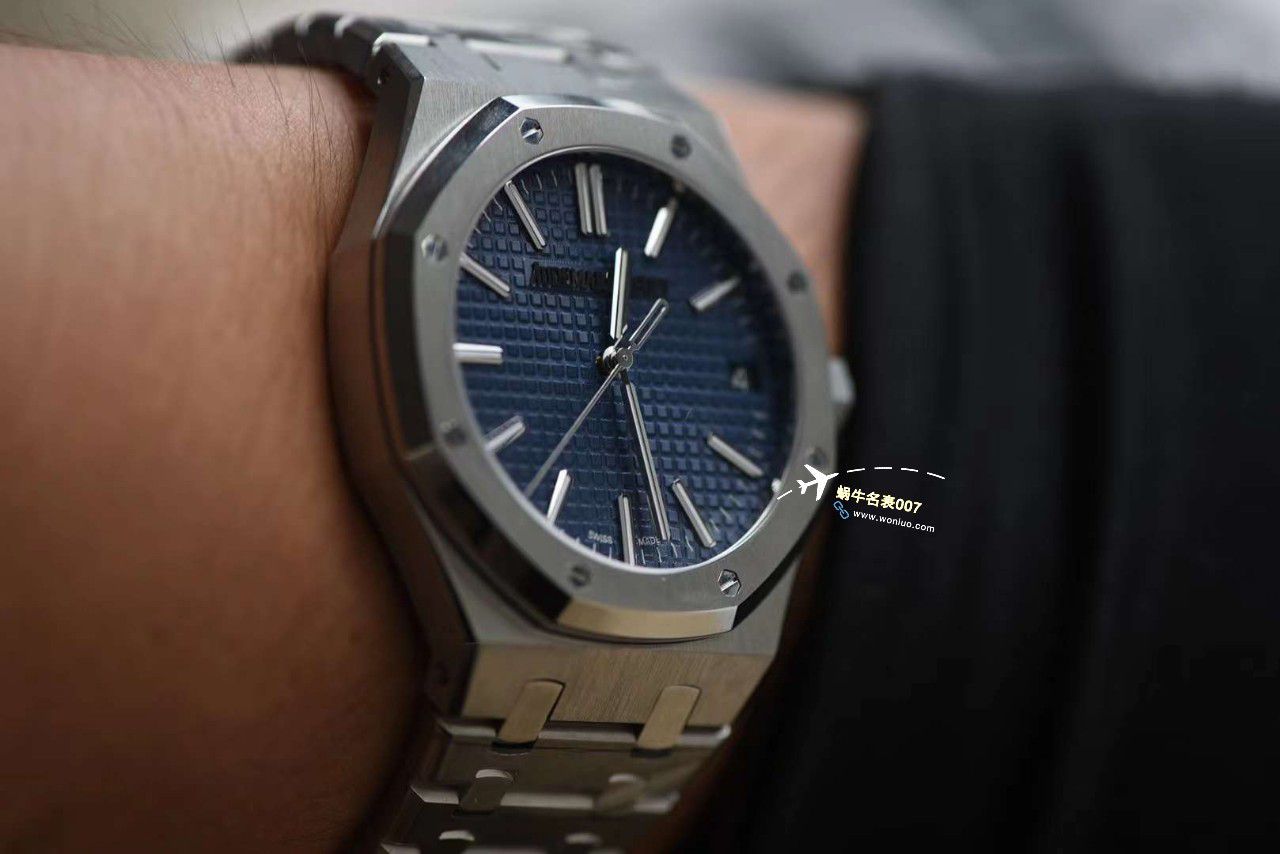 【 Video analysis 】APS Factory Audemars Piguet 皇家橡树50周年一比一高仿手表15510ST.OO.1320ST.06 wrist watch  / AP265