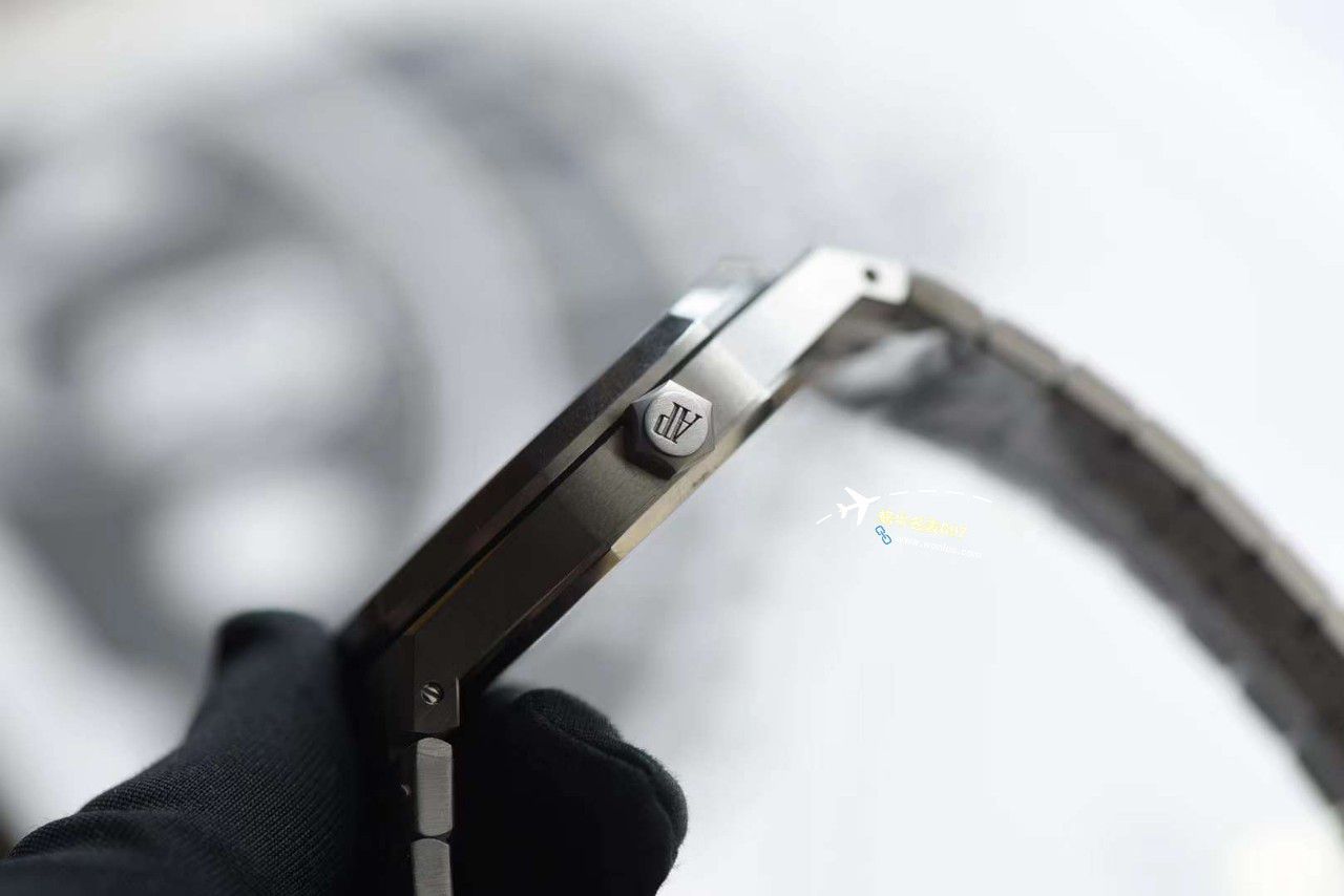 【 Video analysis 】APS Factory Audemars Piguet 皇家橡树50周年一比一高仿手表15510ST.OO.1320ST.06 wrist watch  / AP265