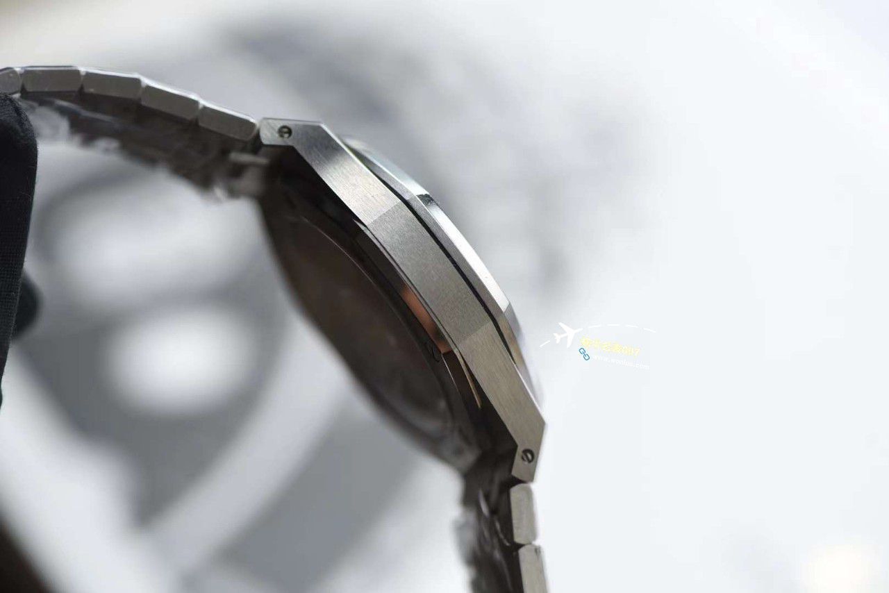【 Video analysis 】APS Factory Audemars Piguet 皇家橡树50周年一比一高仿手表15510ST.OO.1320ST.06 wrist watch  / AP265