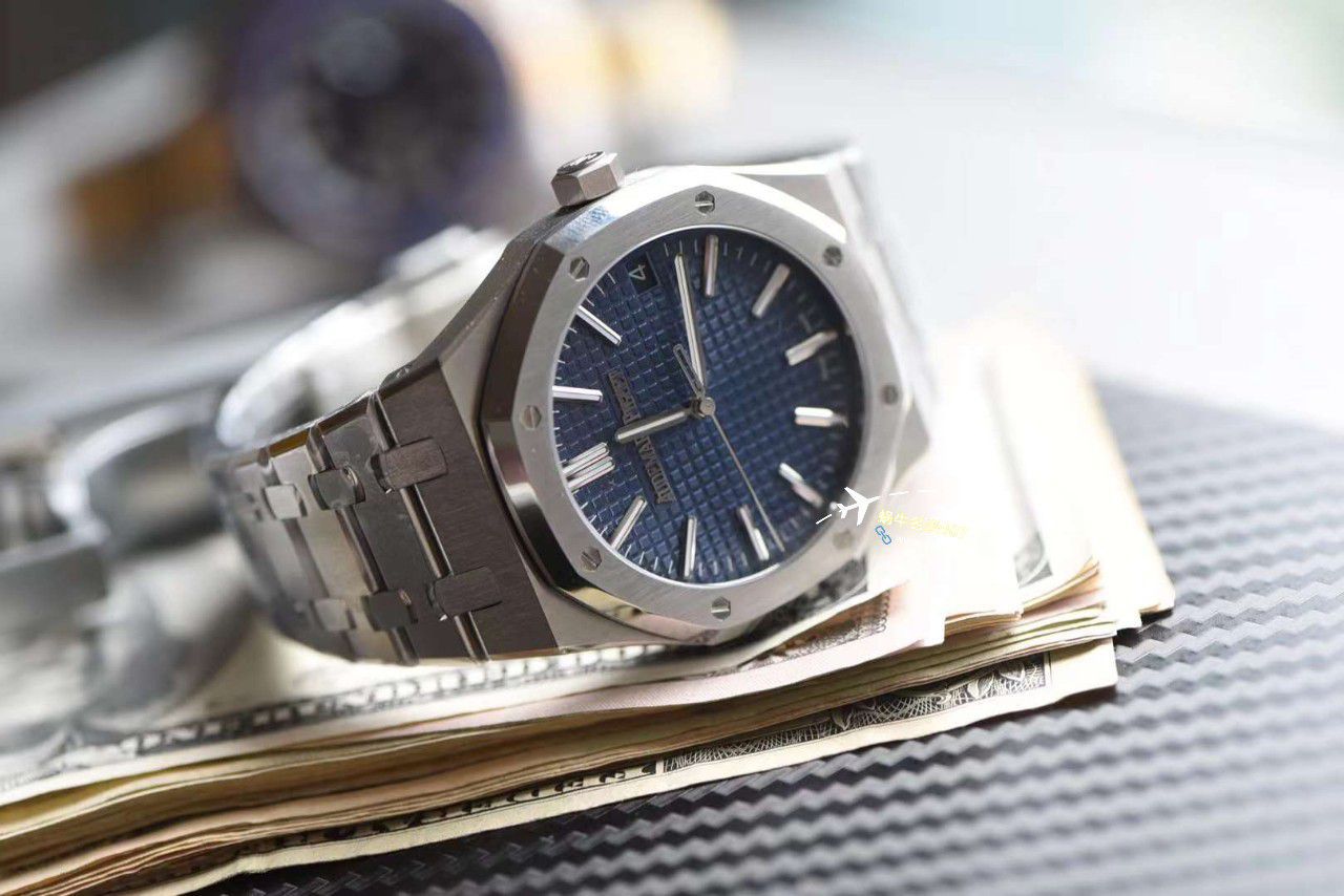 【 Video analysis 】APS Factory Audemars Piguet 皇家橡树50周年一比一高仿手表15510ST.OO.1320ST.06 wrist watch  / AP265