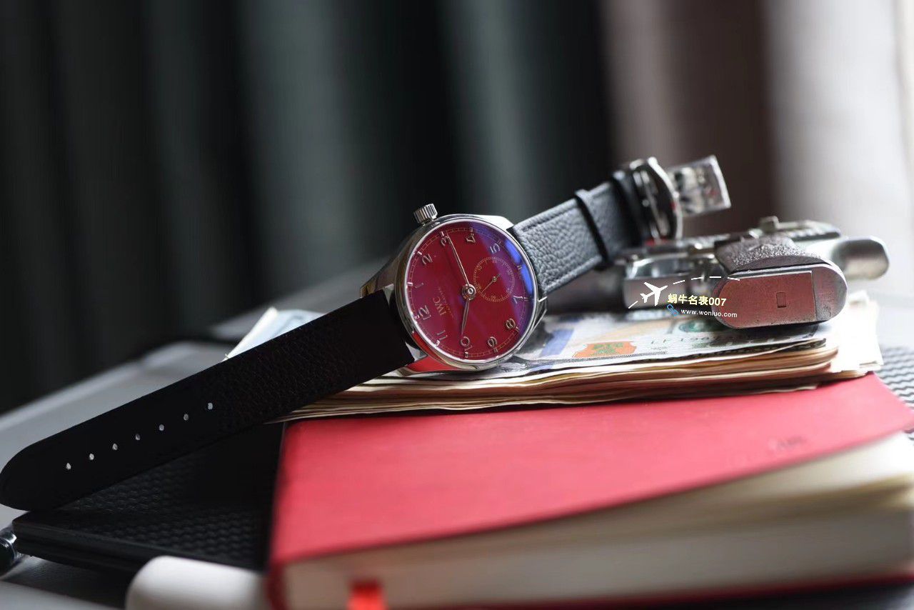 【 Video analysis 】ZF IWC 表葡萄牙兔年特别版IW358315一比一复刻高精仿手表 / WG617