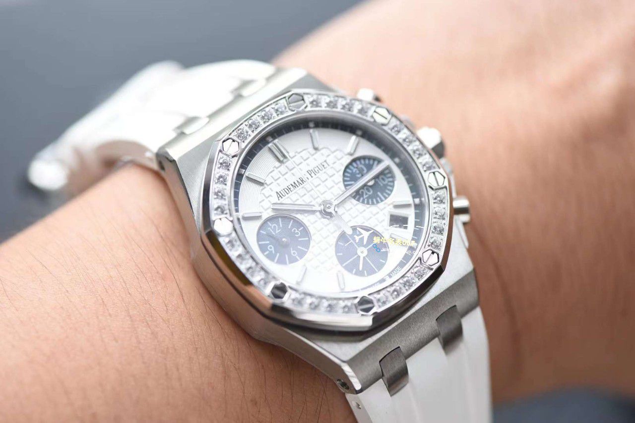 【 Video analysis 】APF Factory Audemars Piguet  Royal Oak Offshore 一比一高仿女手表26231ST.ZZ.D010CA.01，26231OR.ZZ.D003CA.01 wrist watch  / AP267