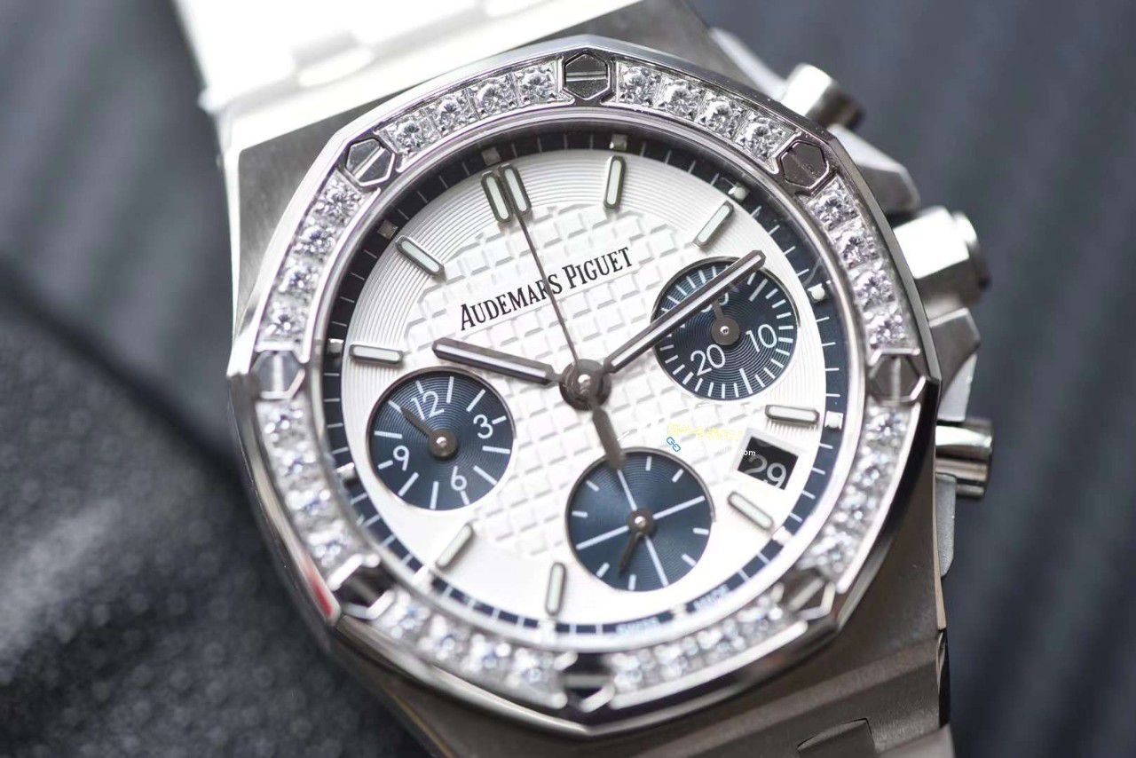 【 Video analysis 】APF Factory Audemars Piguet  Royal Oak Offshore 一比一高仿女手表26231ST.ZZ.D010CA.01，26231OR.ZZ.D003CA.01 wrist watch  / AP267