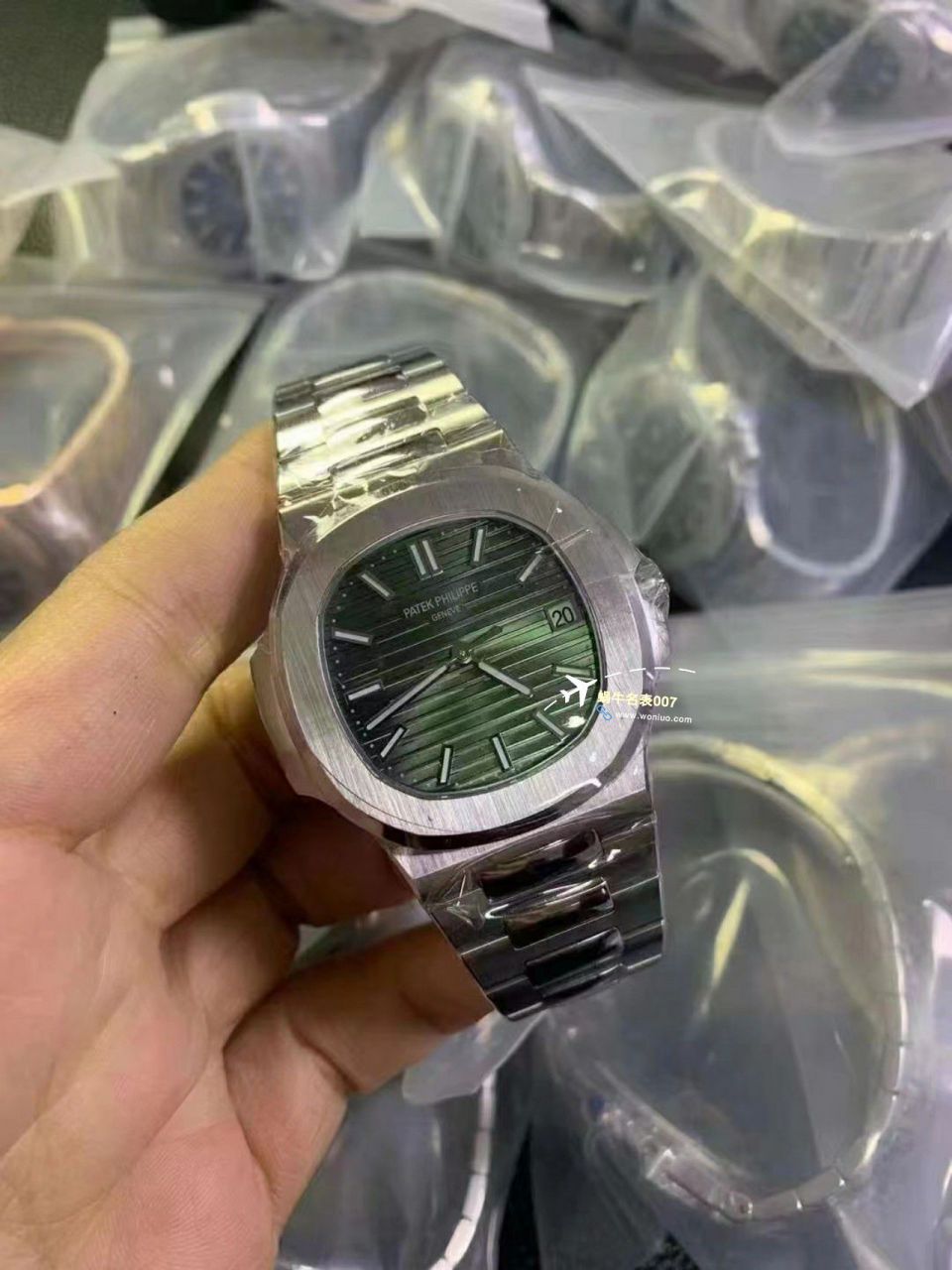 【 Video analysis 】3K一体机 PATEK PHILIPPE 绿色 Nautilus 一比一高仿复刻5711/1A-014手表 / BD386